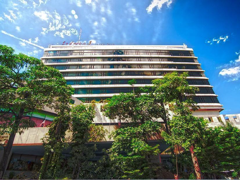 Rachaphruk Grand Hotel Nakhonratcsaszima Kültér fotó